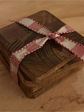 Handcrafted End-Grain Wood Coaster Set of 4 with Gingham Ribbon